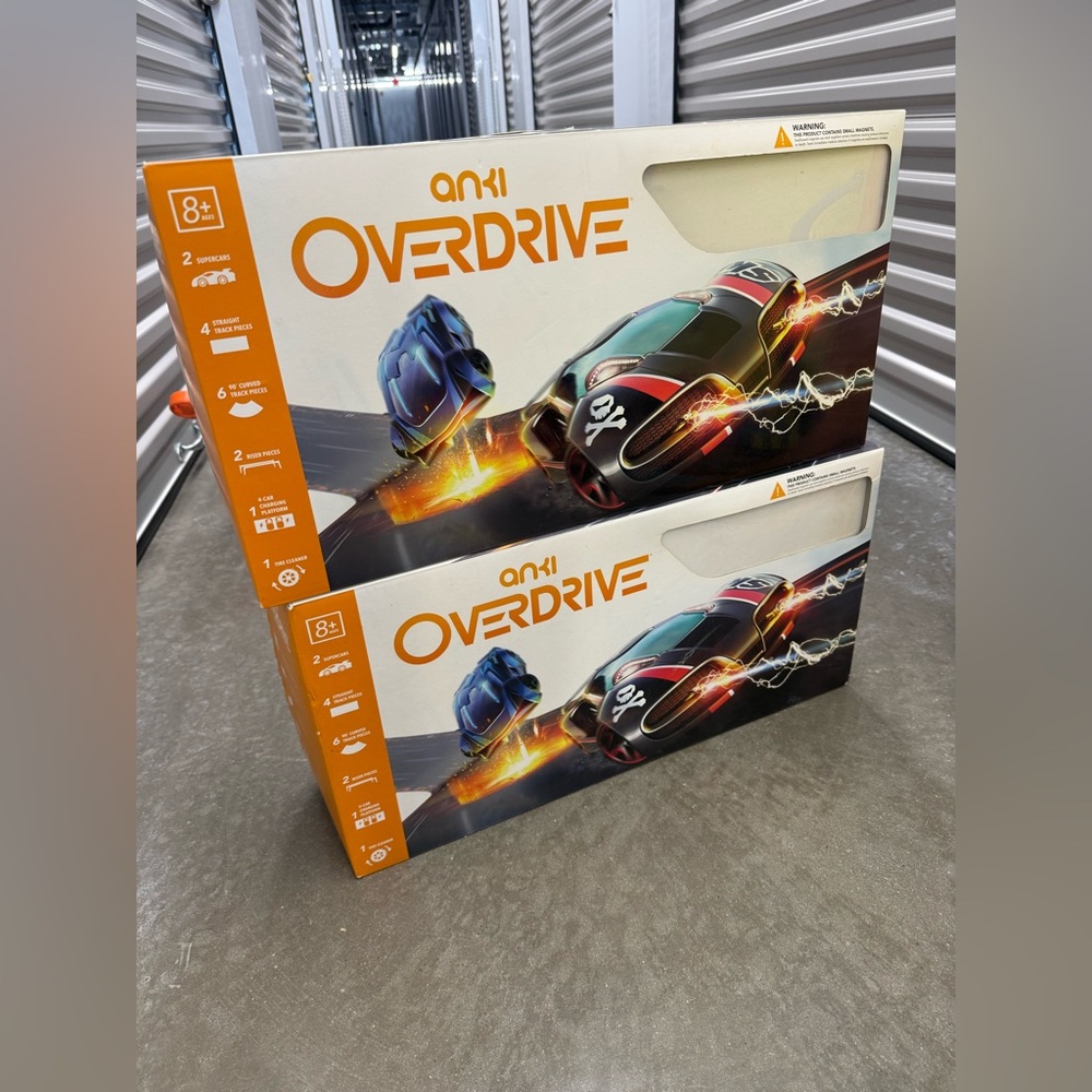 Electric Race Track Playset - Black and Orange - Picture 4 of 5